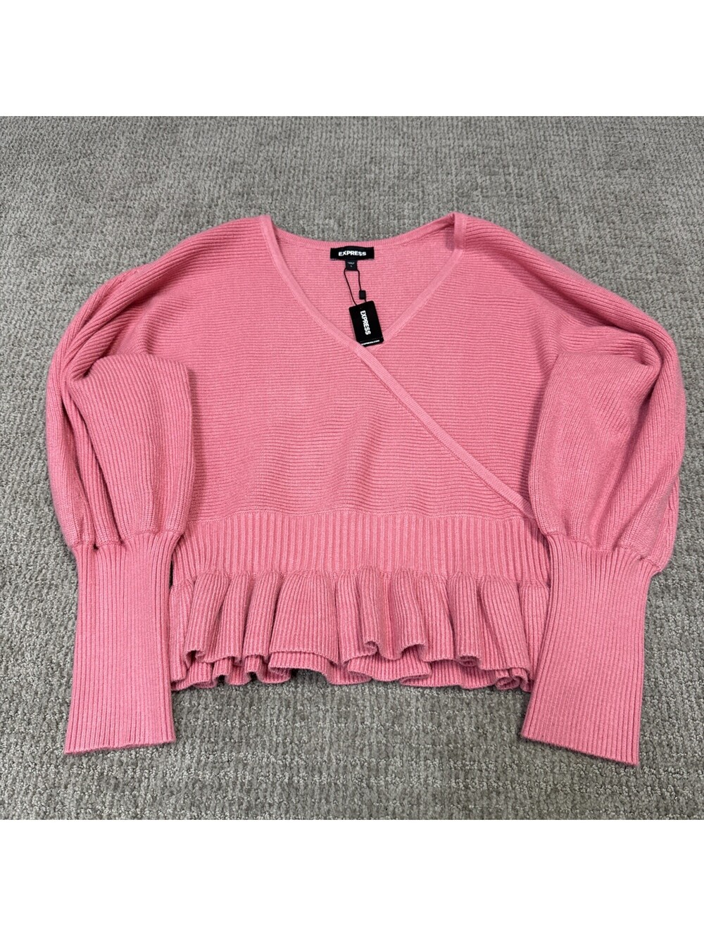 Express Sweater Pink Long Sleeve Pullover Women’s Size Large NWT